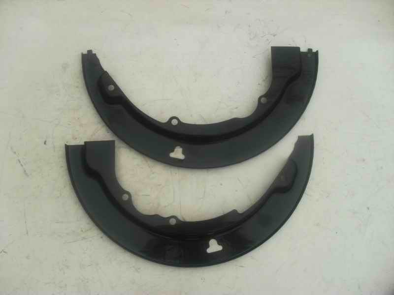 Brake dust cover; contains two upper and lower pieces-1