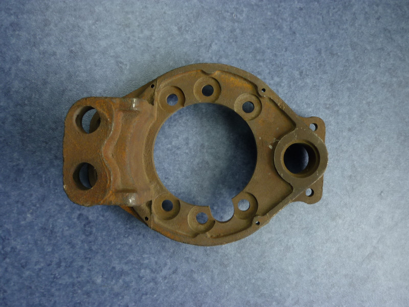 Front brake base plate-right
