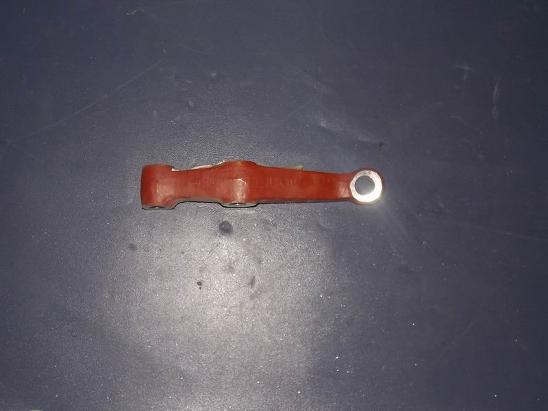 Left horizontal pull rod arm-1