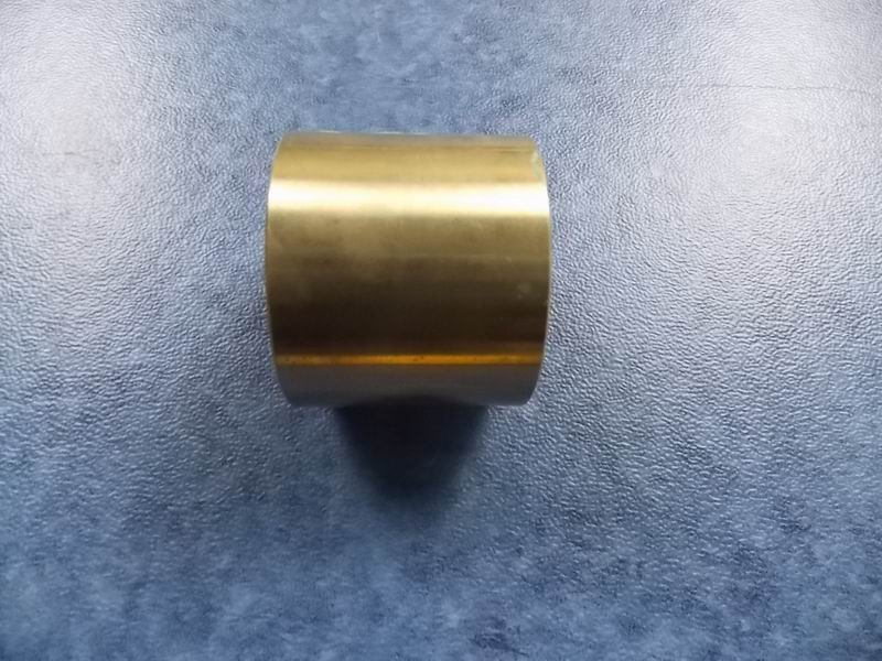 King pin bushing-top