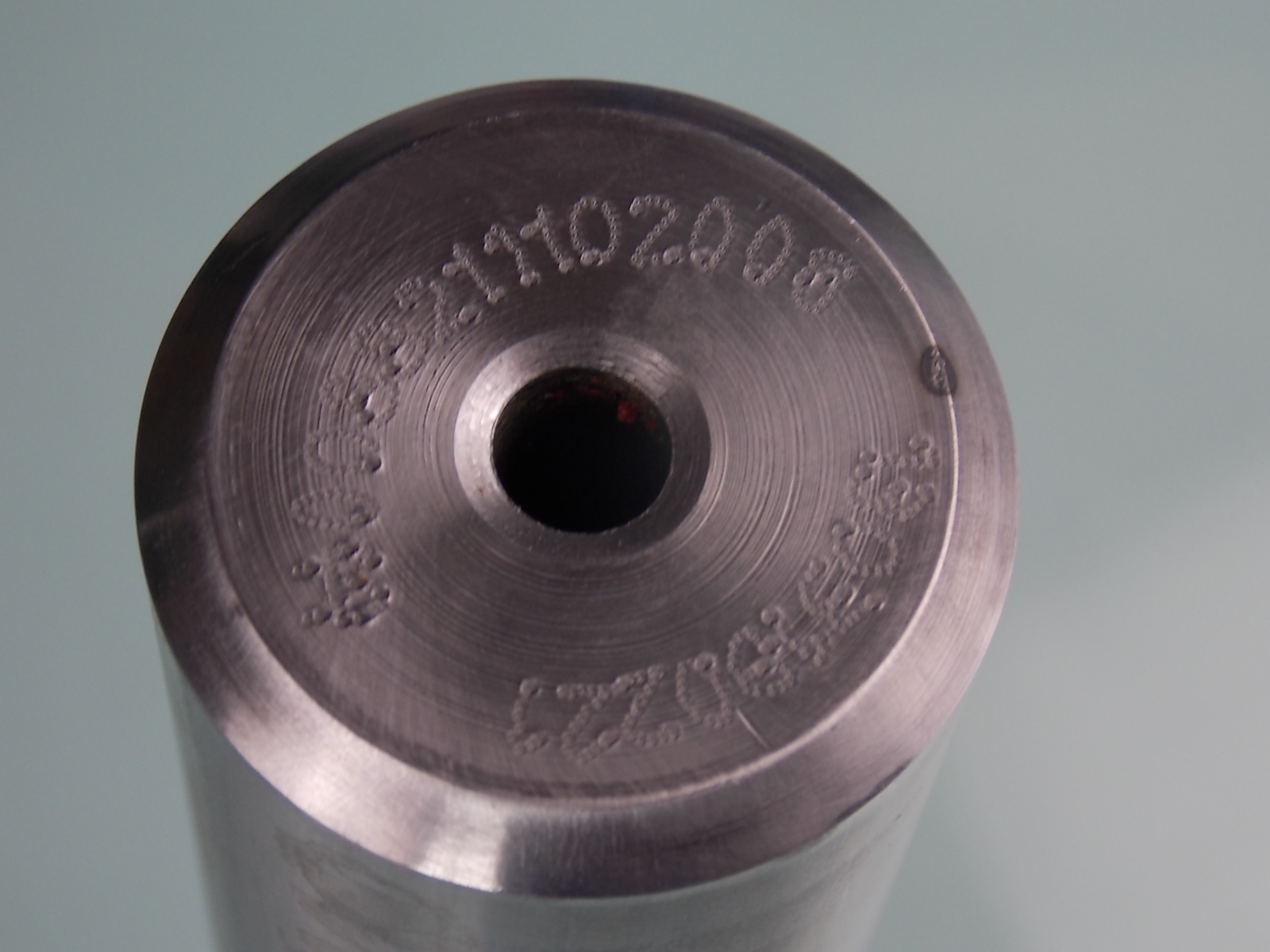 Kingpin; outer diameter 38; length 232; available for 3005-00173 generations-1