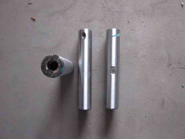 Kingpin; Outer diameter 38; Total length 216