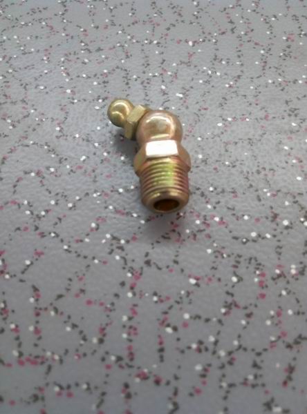 Butter nozzle-for main pin lubrication