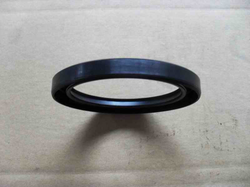 External oil seal of the wheel hub; inner diameter 85; outer diameter 110; thickness 15-2