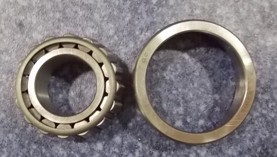 Front wheel inner bearing