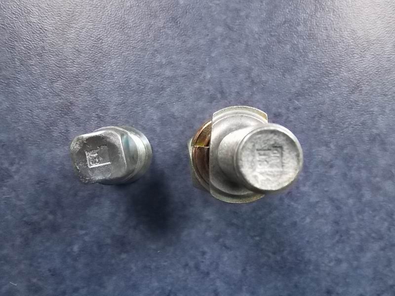 Left rear wheel bolt nut; RB46-2