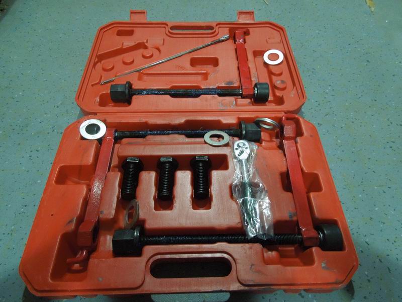 Инструмент для аварийного демонтажа противовыбросовых шин TESD, R 22 .5