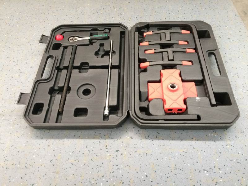 Passenger car tire blowout emergency safety device R16W40; contains 4 pieces-2