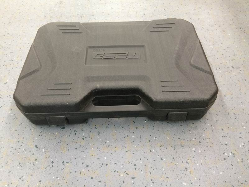 Passenger car tire blowout emergency safety device R20W65; contains 4 pieces