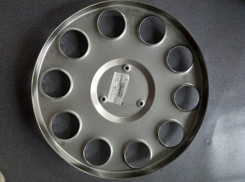 Half-size stainless steel front wheel cover (Xiangfan 153 bridge stop positioning)-1