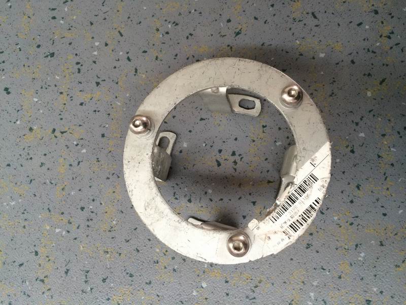 Front of wheel cover bracket-1