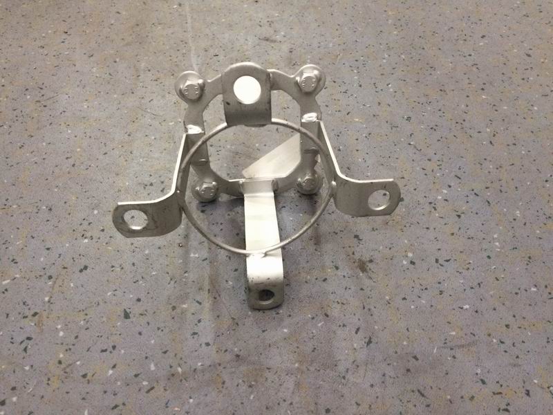 Behind the wheel cover bracket-1