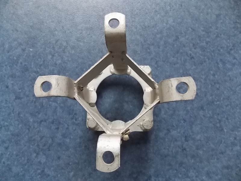 Rear wheel cover bracket-1