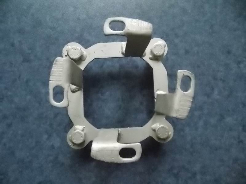 Stainless steel wheel cover front bracket-1