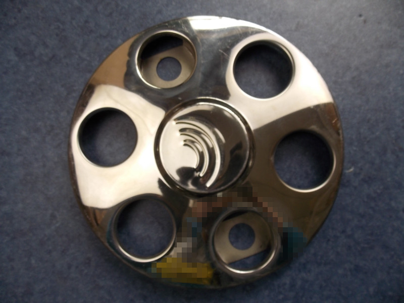 Half stainless steel wheel cover-front