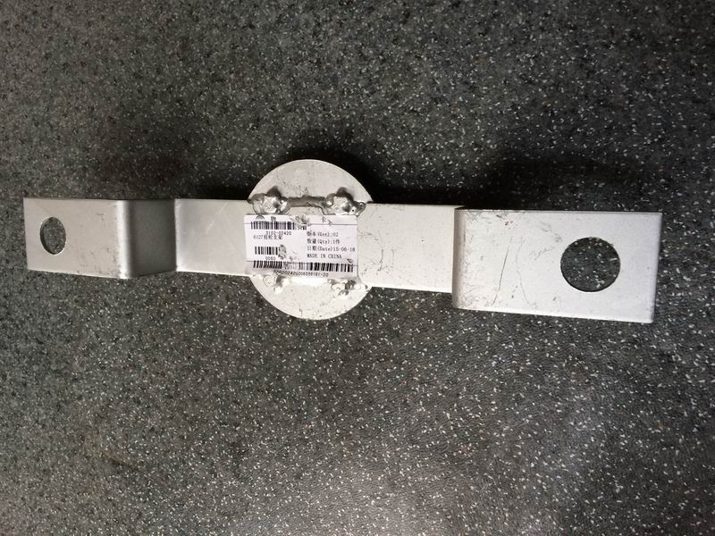 Front nylon wheel cover bracket