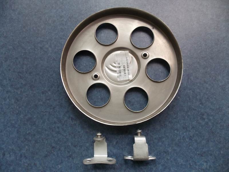 Half pair of rear wheel cover