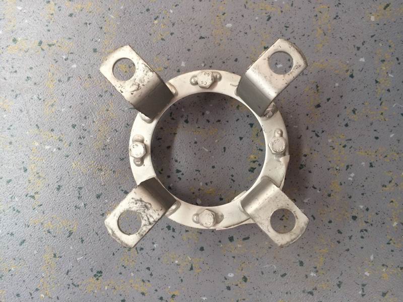 Front wheel bracket-1