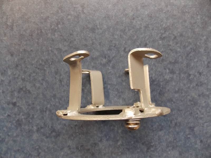 Крышка переднего колеса-1