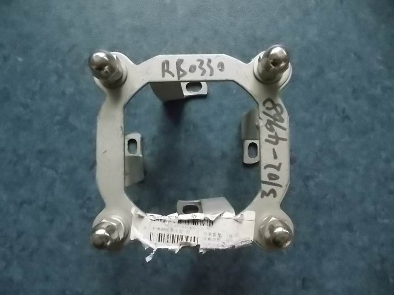 Stainless steel wheel cover bracket-front