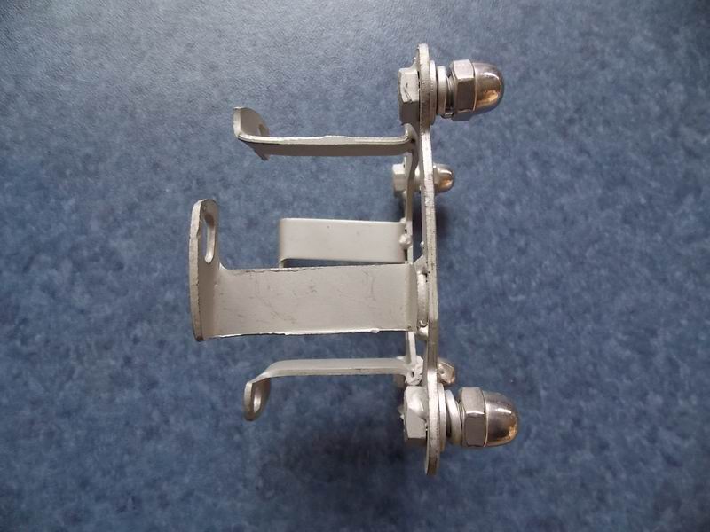 Stainless steel wheel cover bracket-front-2