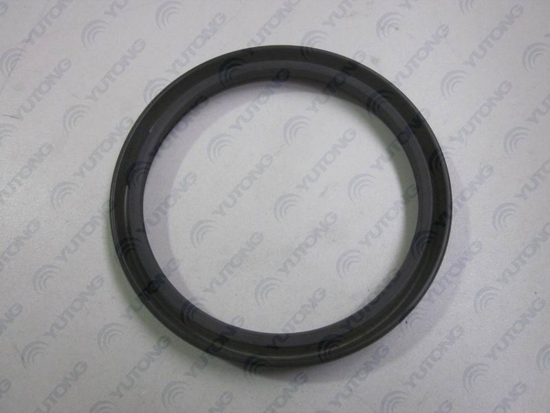 Front wheel oil seal 4#.6# air brake-1