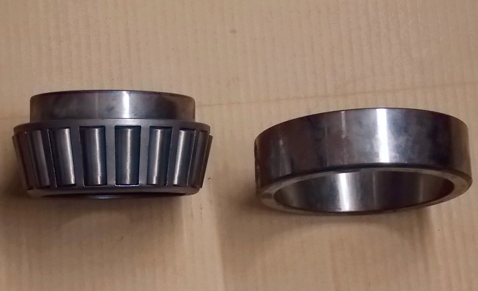 Front wheel inner bearing