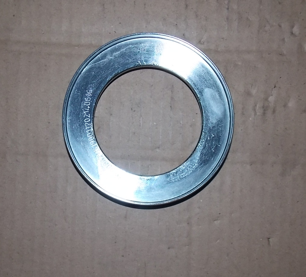 Hub oil seal seat ring; inner diameter 84; outer diameter 130; thickness 16