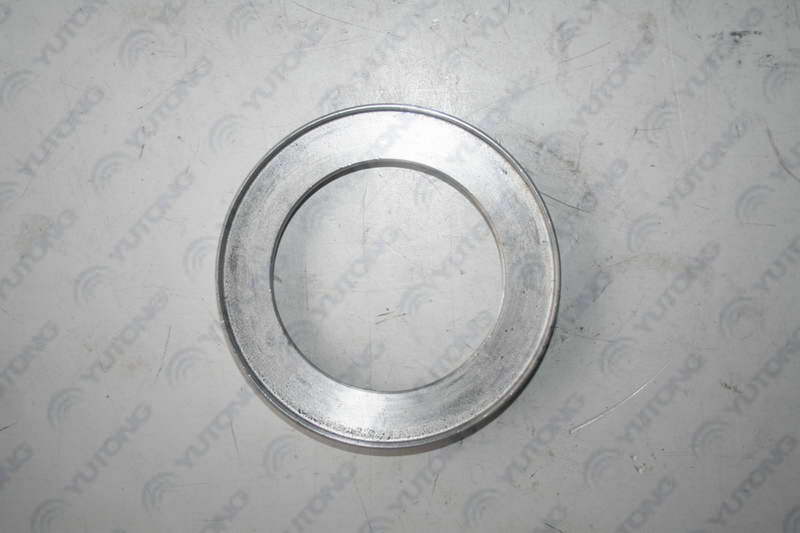Hub oil seal seat