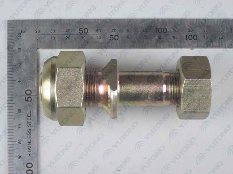 Front wheel bolt nut (left)
