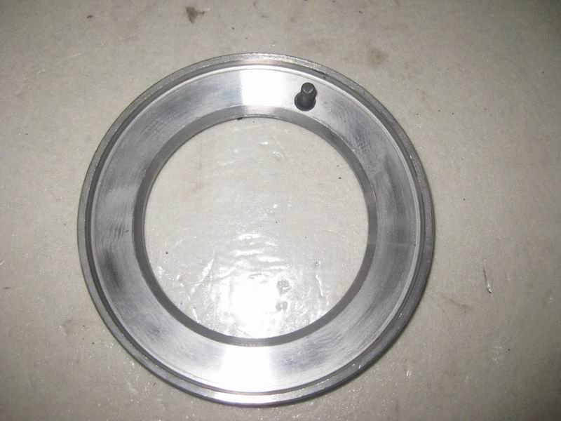 Front oil seal seat