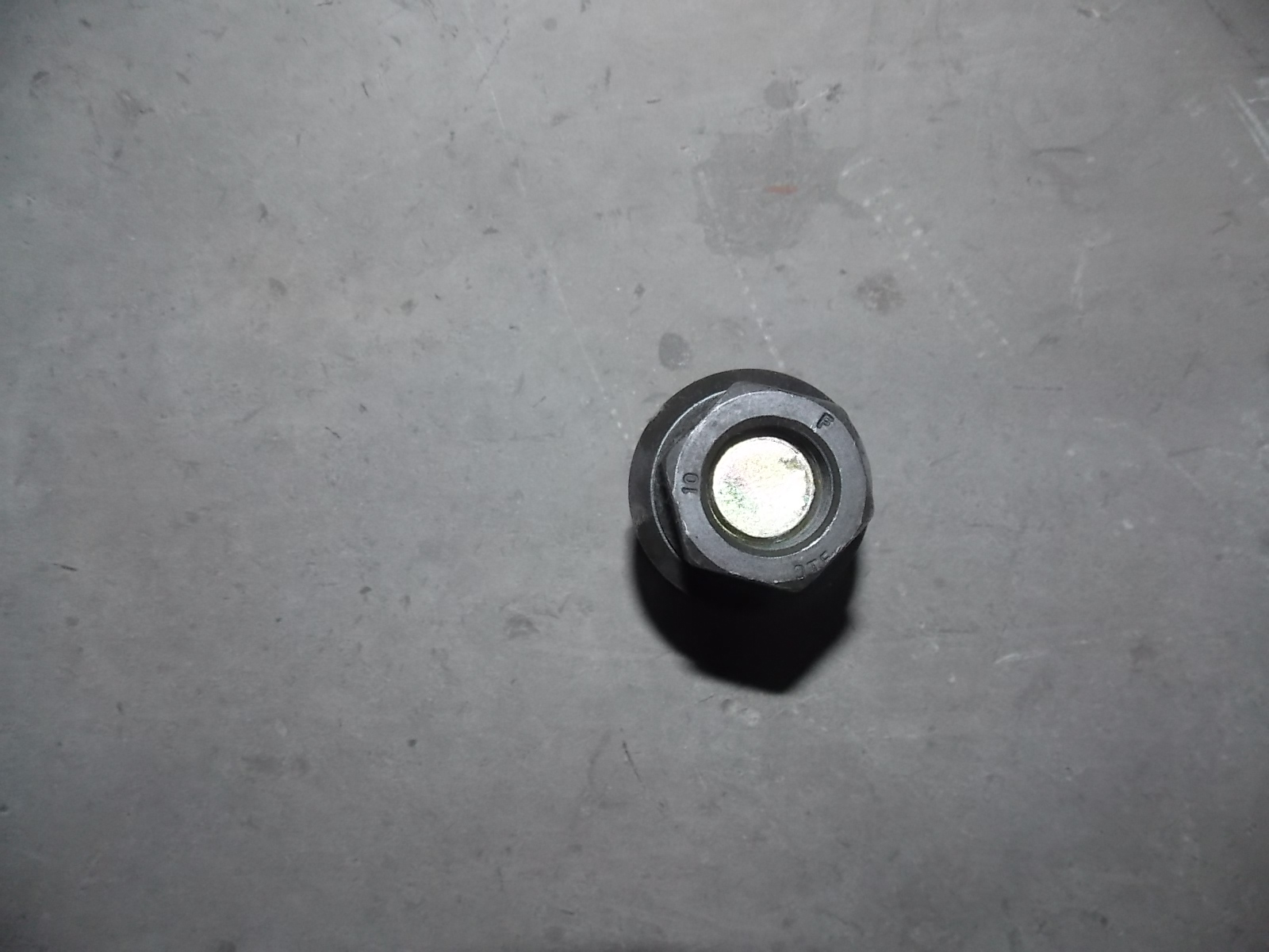 Wheel bolts and nut assembly; including 2 pieces-1