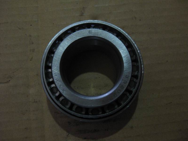 Наружный подшипник передней ступицы; общий для 3103-00384