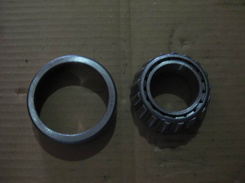 Front hub outer bearing; common to 3103-00384-2