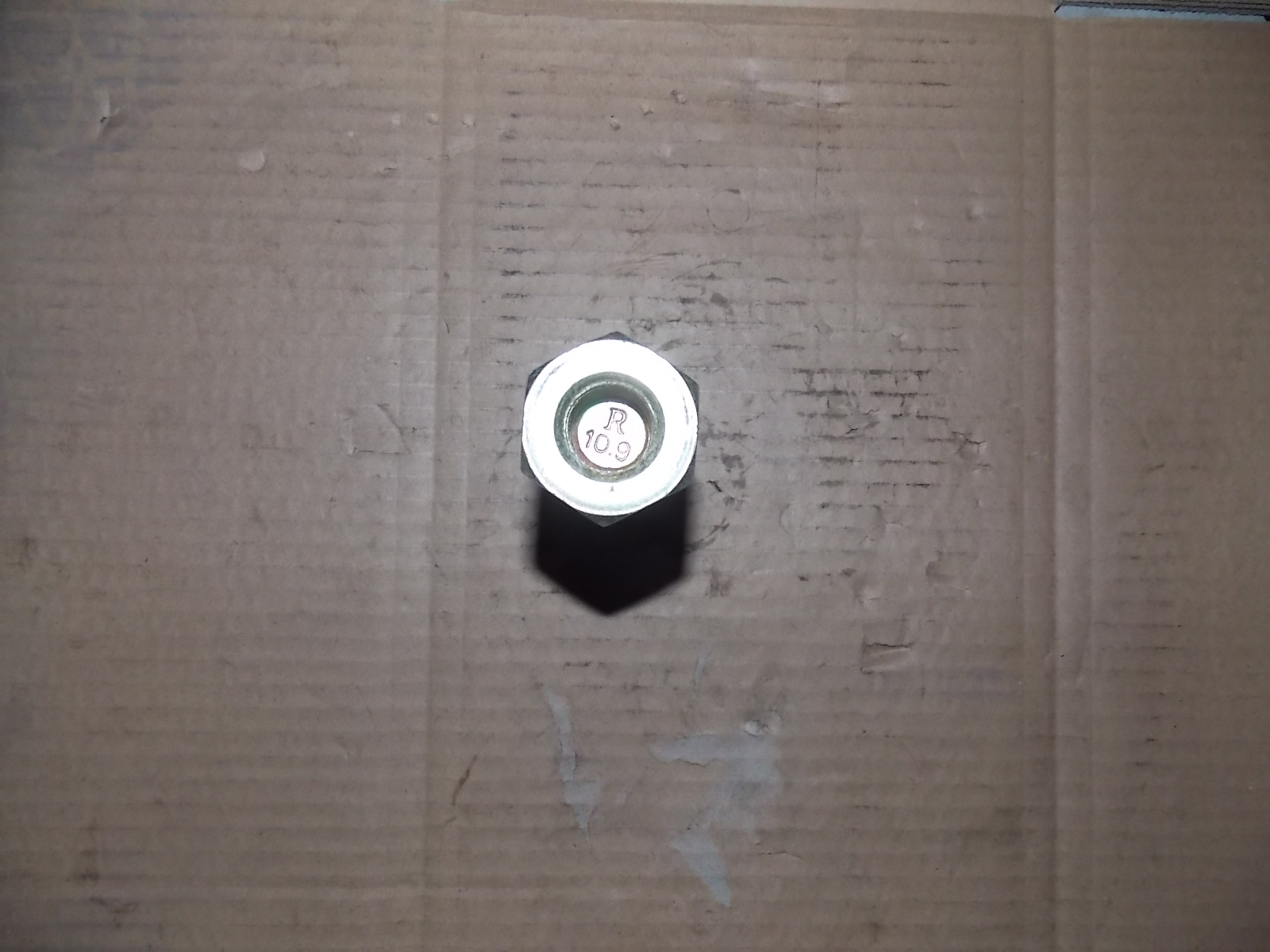 Wheel bolts and nut assembly-right-2