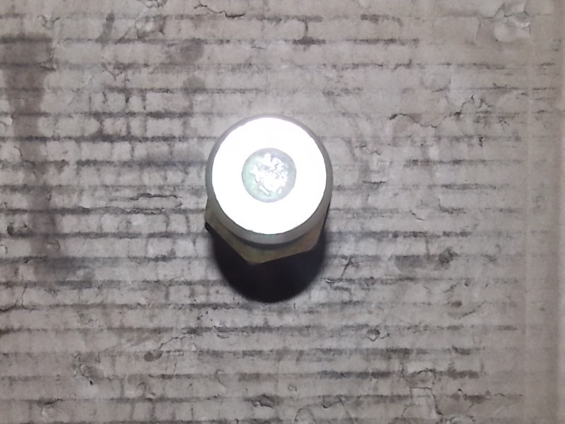 Wheel bolt nut-right