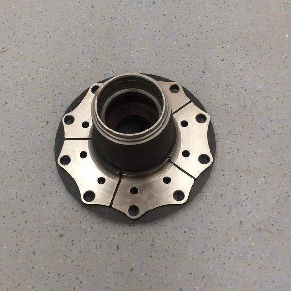 Front wheel hub