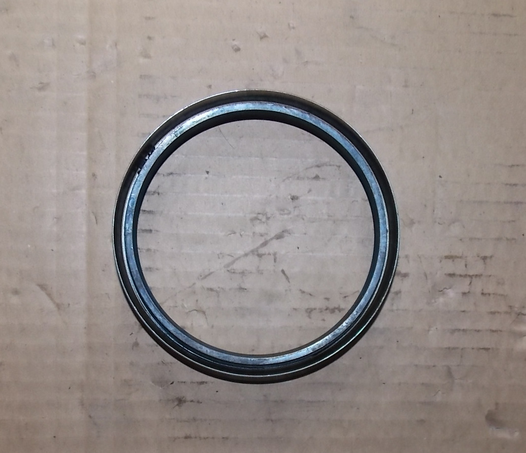 Front wheel oil seal