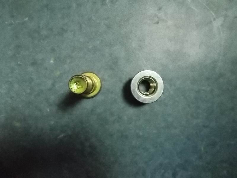 Front wheel bolt nut-1