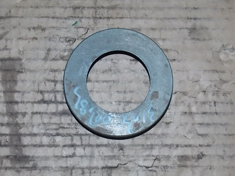 Inner race-front hub oil seal