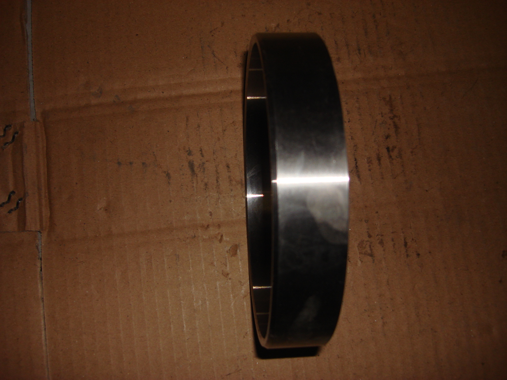 Outer ring - hub oil seal-1
