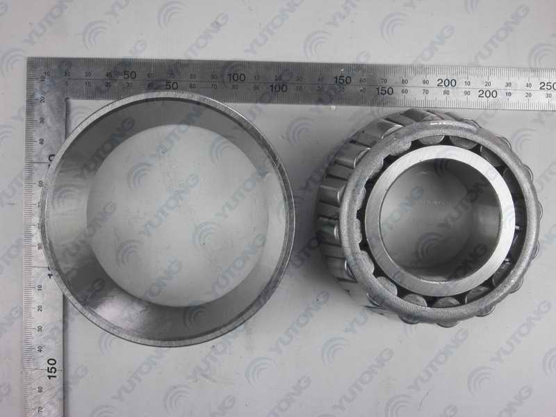 External bearing of wheel hub