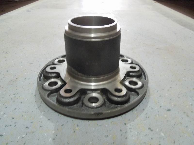 Front wheel hub