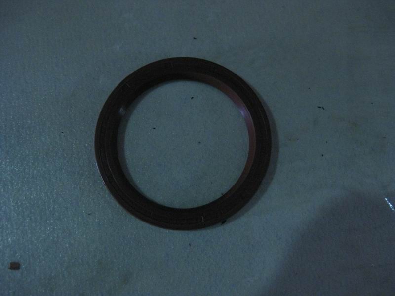 Front wheel hub oil seal; available for 3103-00794 generations