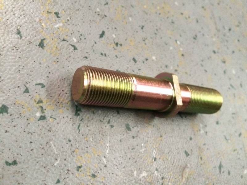 Колесные болты, М 20 *1,5* 110 , 10 .9, шпильки с двойной головкой-1