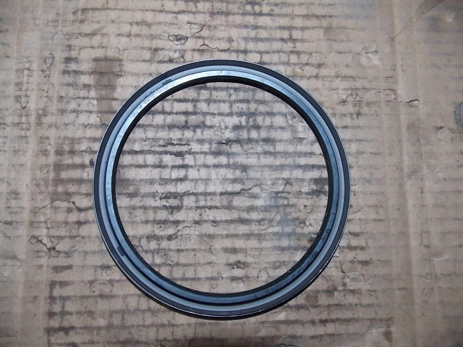 Hub oil seal; inner diameter 123; outer diameter 145; thickness 9-1