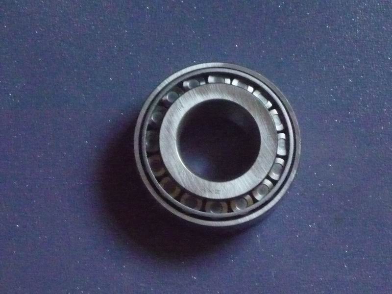 External bearing of the hub; same as 3103-00041