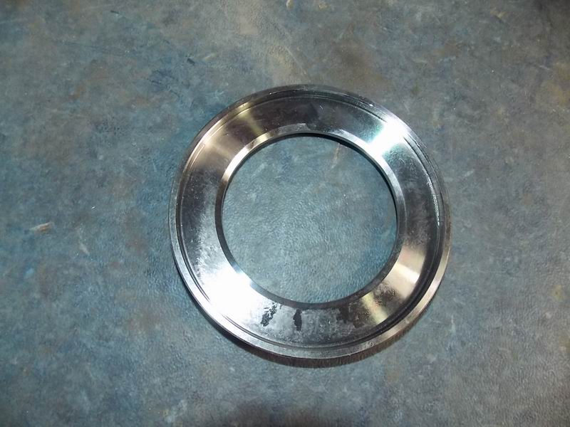 Hub oil seal seat ring; inner diameter 84; outer diameter 130; thickness 16