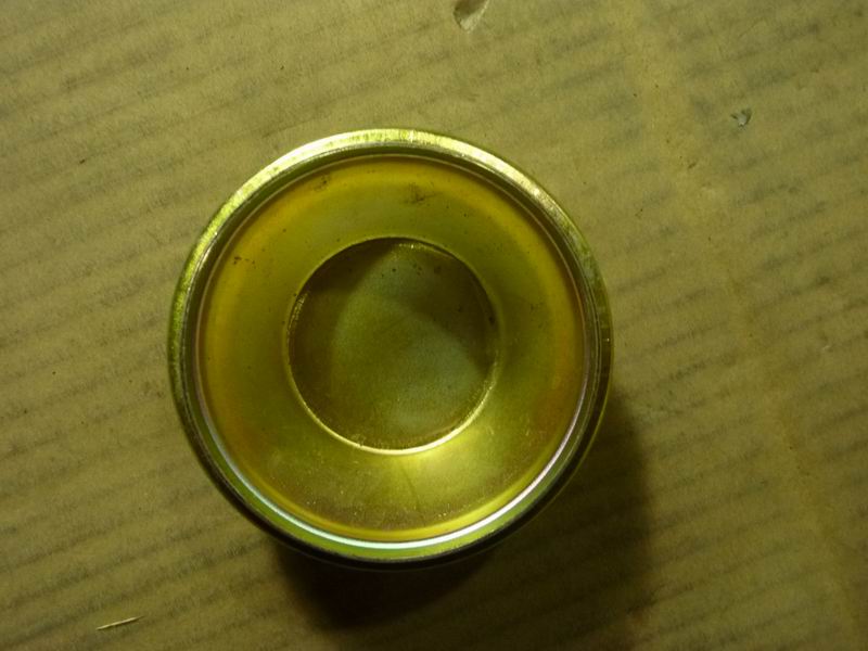 Front hub cover-1