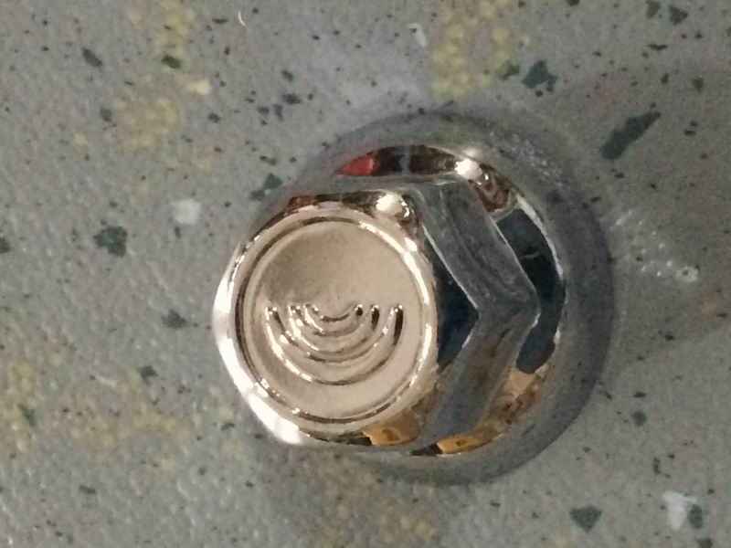 Декоративная накладка на гайку колеса, S 27 * 32 , АБС